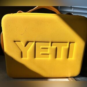 YETI Bold Yellow Daytrip Lunch Box